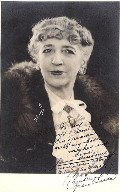 Maubourg, Jeanne - Signed Photo