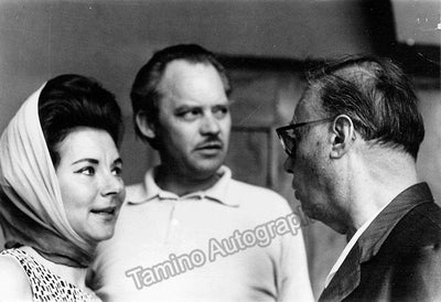 Metropolitan Opera Singers - Lot of 29 Photographs (by Erika Davidson)