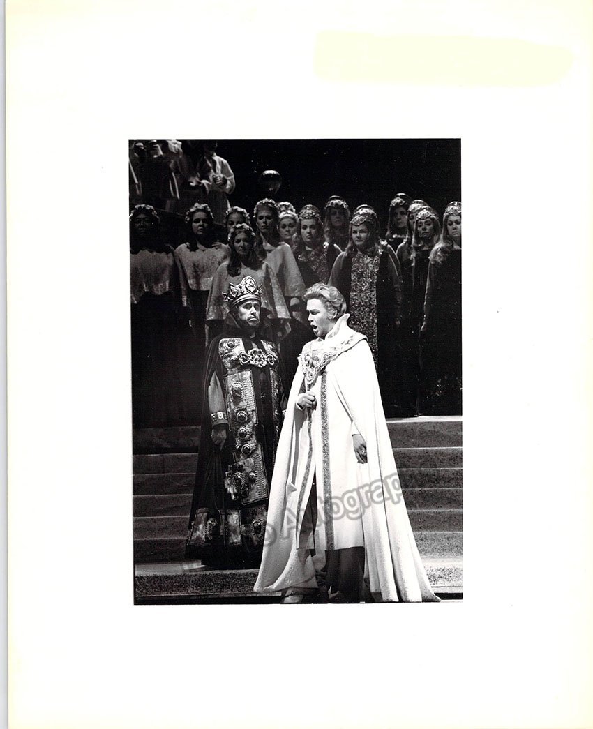 Metropolitan Opera Singers - Lot of 33 Photographs – Tamino