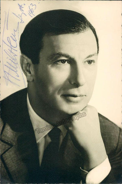 Milstein, Nathan - Signed Photo in 1963