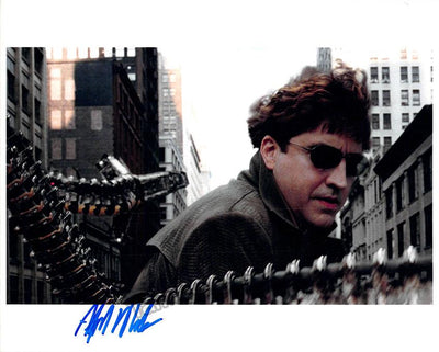 Molina, Alfred - Signed Photo