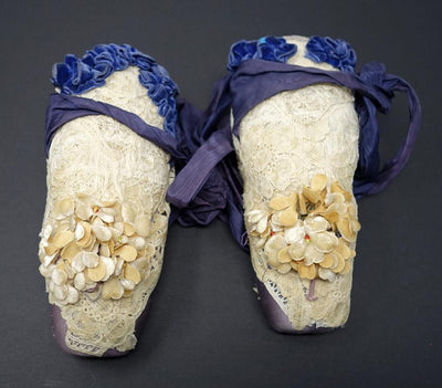 Moreno, Rita - Signed Pointe Shoe Music Box