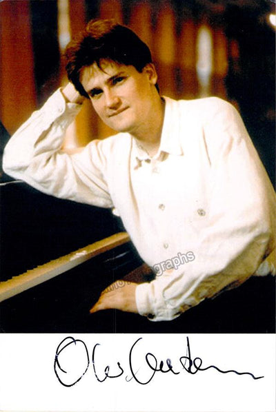 Mustonen, Olli - Signed Photo in Performance