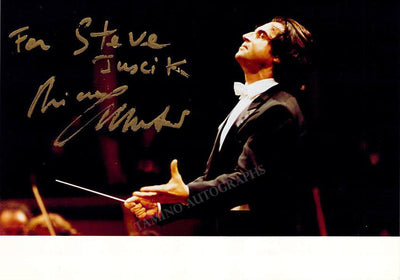 Muti, Riccardo - Signed Photo Young