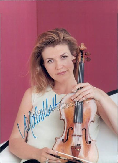 Mutter, Anne-Sophie - Signed Photo