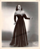 Nelli, Herva - Lot of 26 Unsigned Photos