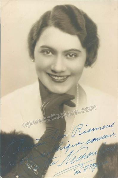 Nespoulos, Marthe - Signed photo