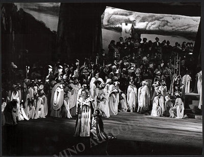 Maria Callas in Norma (20)