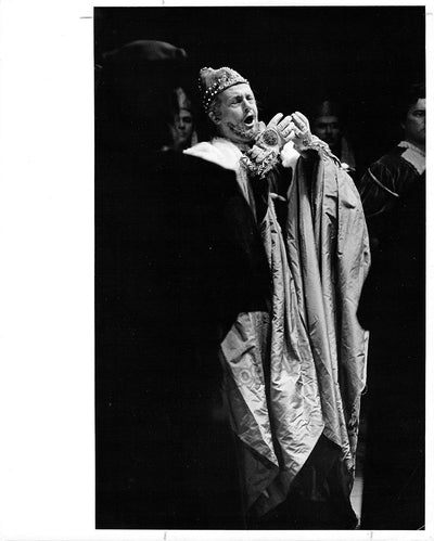 Opera - Lot of 51 Unsigned Photos