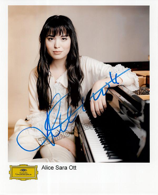 Ott, Alice Sara - Signed Photo