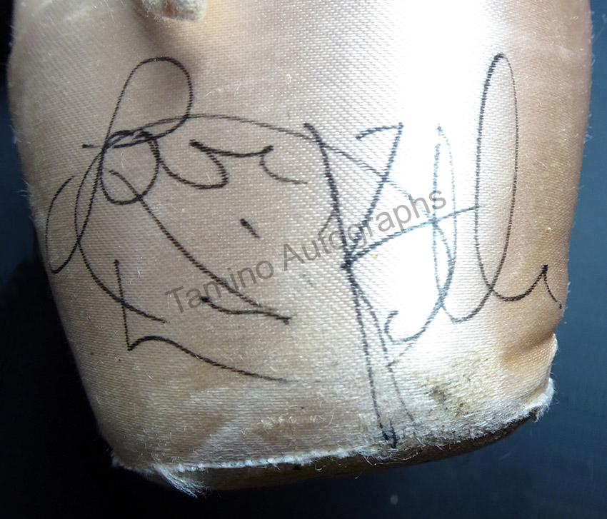 Page, Ruth - Signed Pointe Shoes - Tamino