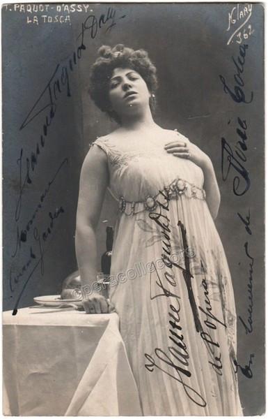 Paquot d'Assy, Jeanne - Signed Photo Postcard as Tosca