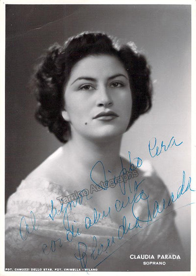 PARADA, Claudia (Various Autographs)