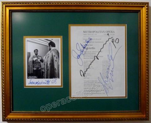 Pavarotti, Luciano - Signed photo in Rigoletto + Signed Program - Tamino