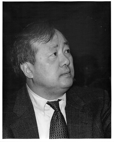 Han Tong-Il in Performance (1)