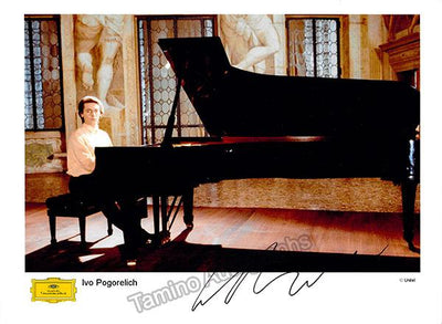Pogorelich, Ivo - Signed Photo in Performance