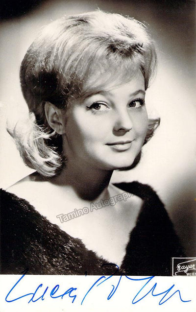 POPP, Lucia (Various Autographs)