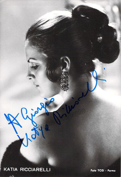 RICCIARELLI, Katia (Various Autographs)