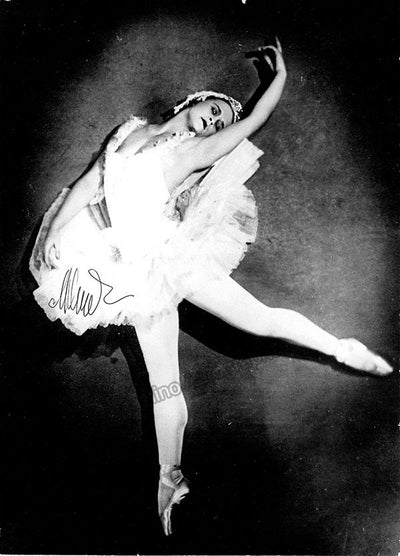 Semyonova, Marina - Signed Photo Dancing