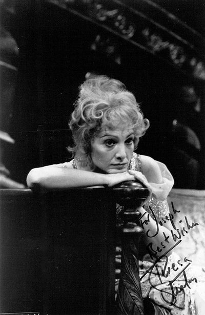 STRATAS, Teresa (Various Autographs)