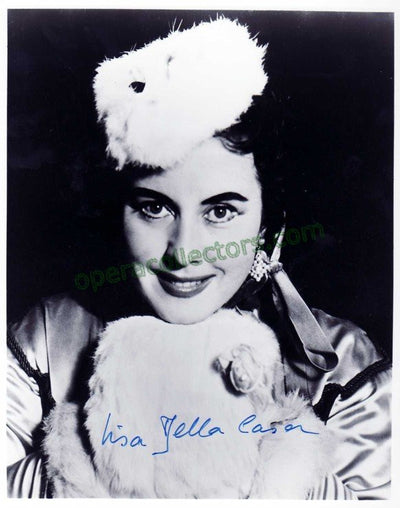 Della Casa, Lisa - Signed Photo as Arabella at the Met