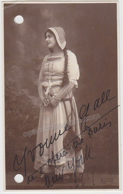 Gall, Yvonne - Signed Photo in Role 1909