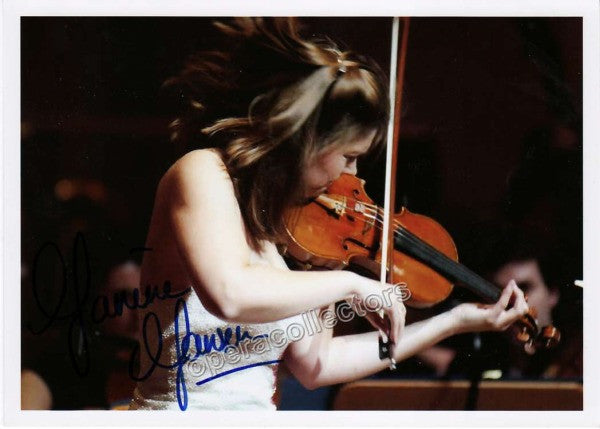 Jansen, Janine - signed photo playing violin