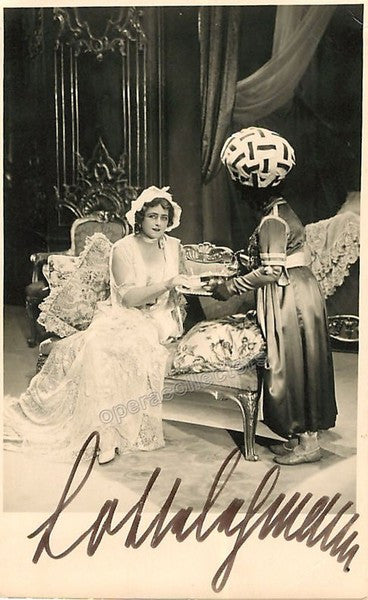 Lehmann, Lotte - Signed photo in Der Rosenkavalier