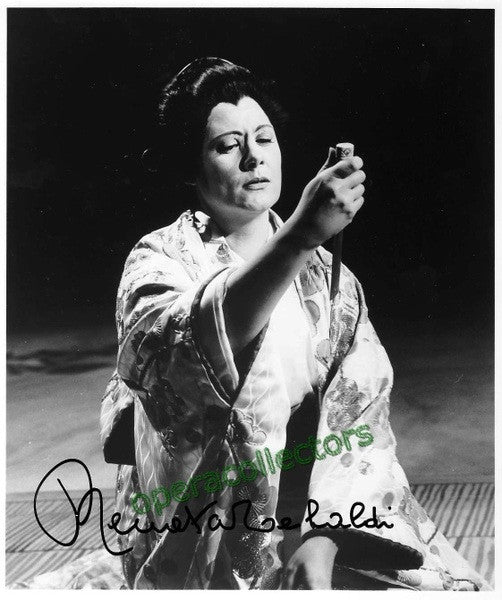 Tebaldi, Renata - signed photo as Madama Butterfly